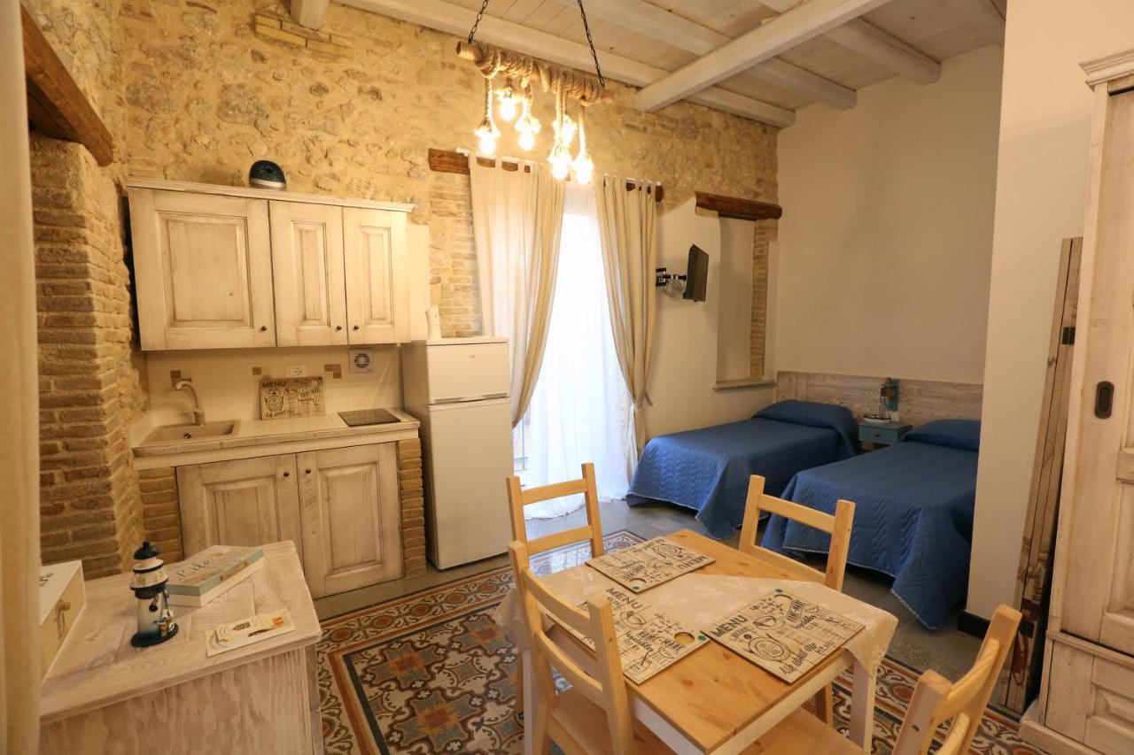 Antica Dimora Dell'Ammiraglio Aparthotel Licata Bagian luar foto